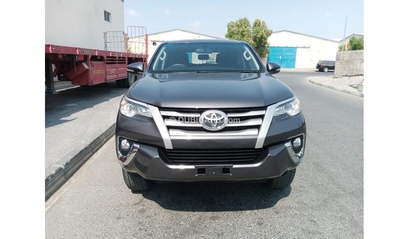 Toyota Fortuner TOYOTA FORTUNER RIGHT HAND DRIVE (PM1040)