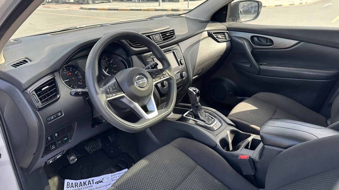 Nissan Rogue Sport S (AWD) Full