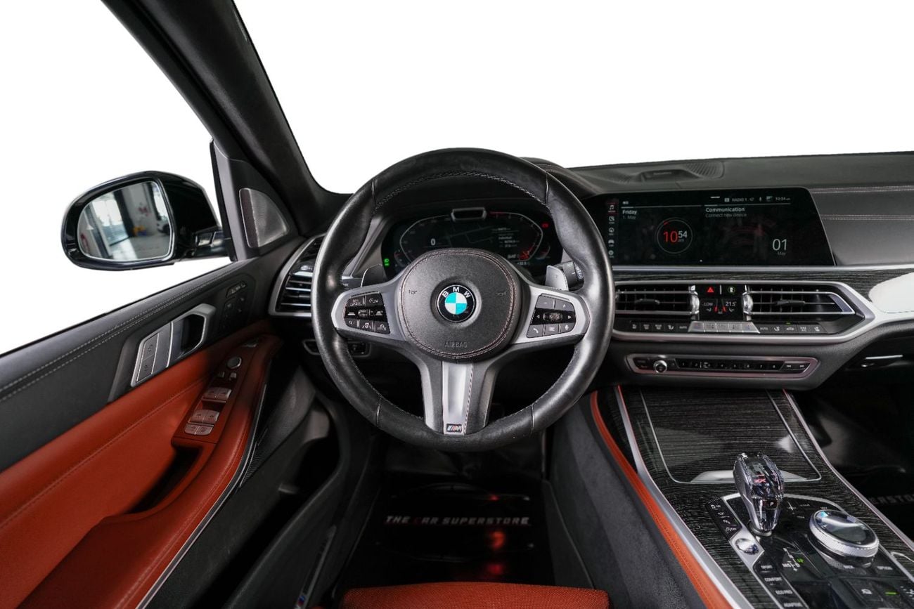 BMW X7 40i M Sport Pure 3.0L (335 HP) GCC-BMW Warranty Until 27/11/2026-7 Seats