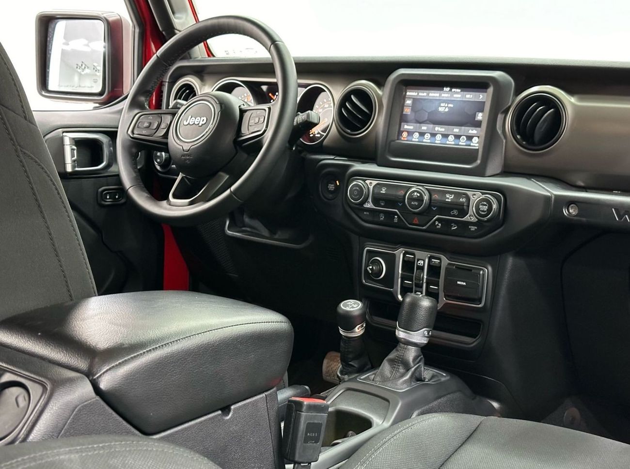 Jeep Wrangler 2018 Jeep Wrangler Unlimited Sport, Full Service History, Excellent Condition, GCC