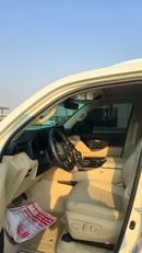 Toyota Land Cruiser GXR GCC Specs