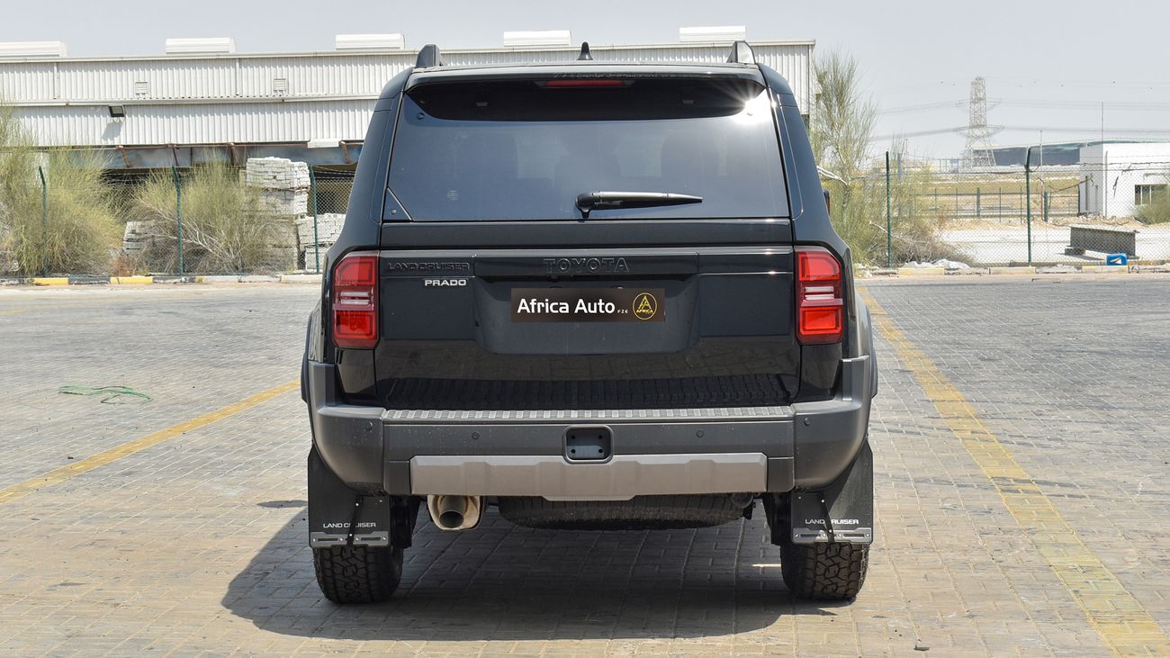 تويوتا برادو 2.4L Petrol with Sunroof