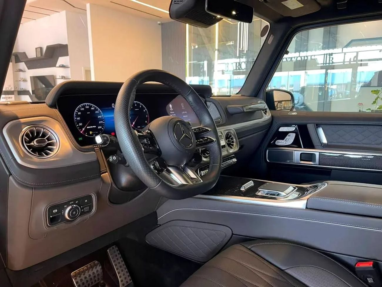 Mercedes Benz G63 AMG / G63 / / 8000 KM / JAPPANES SPECS / FULL OPTIONE / A22