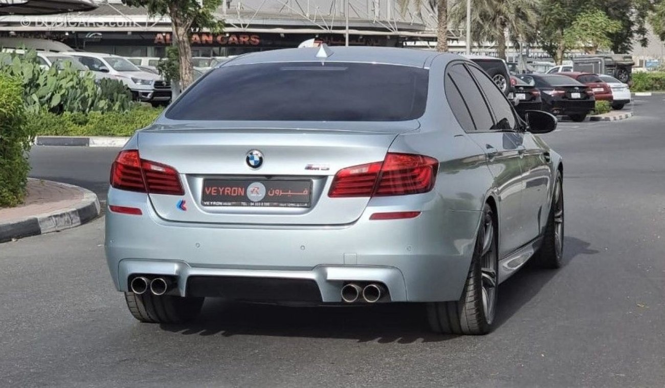 بي أم دبليو M5 = FREE REGISTRATION = WARRANTY = BANK LOAN WITH O DOWNPAYMENT