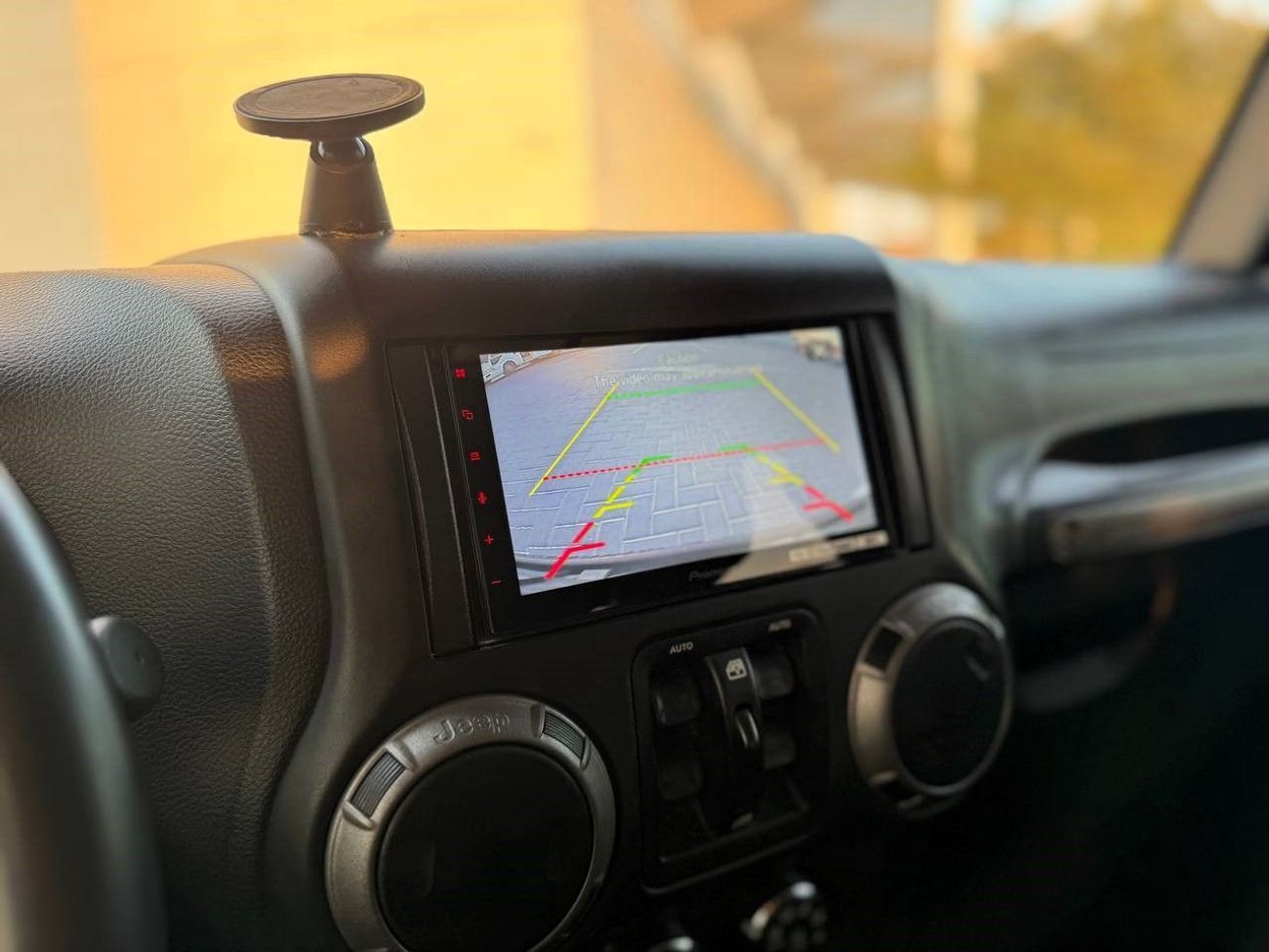 Jeep Wrangler Unlimited Sport 3.6L A/T