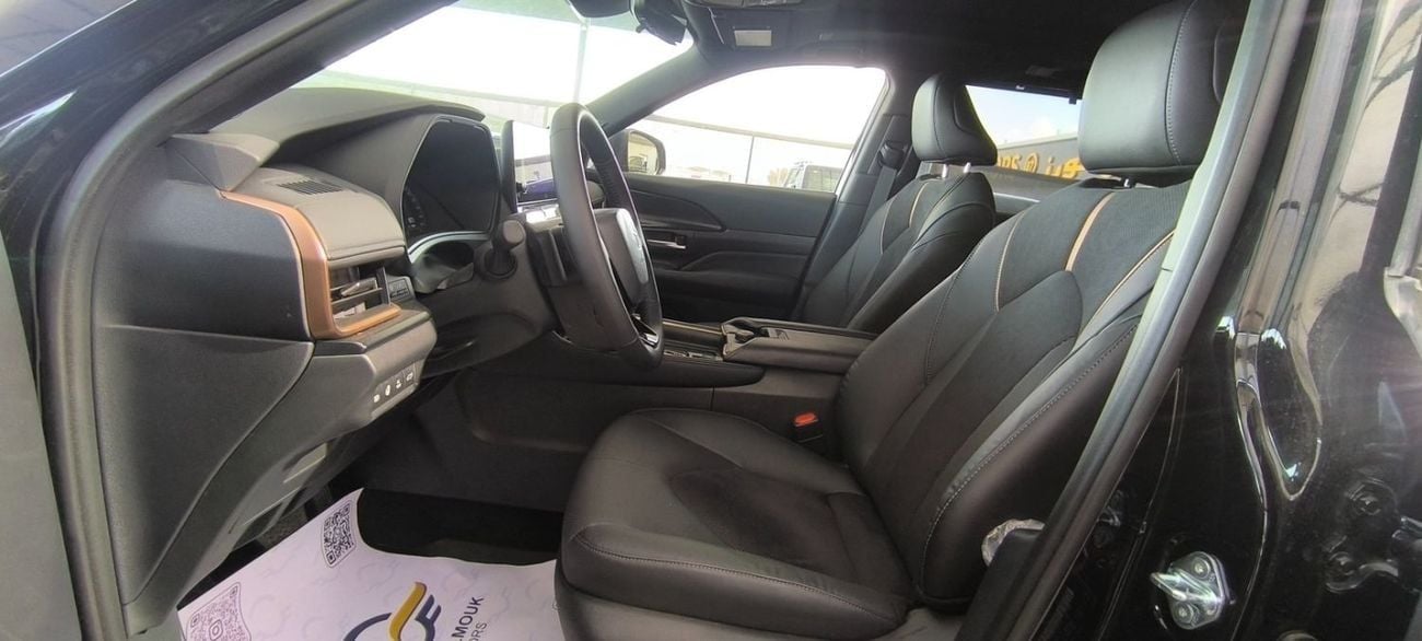 Toyota Grand Highlander PLATINUM HYBRID