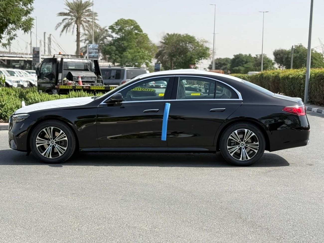 مرسيدس بنز E200