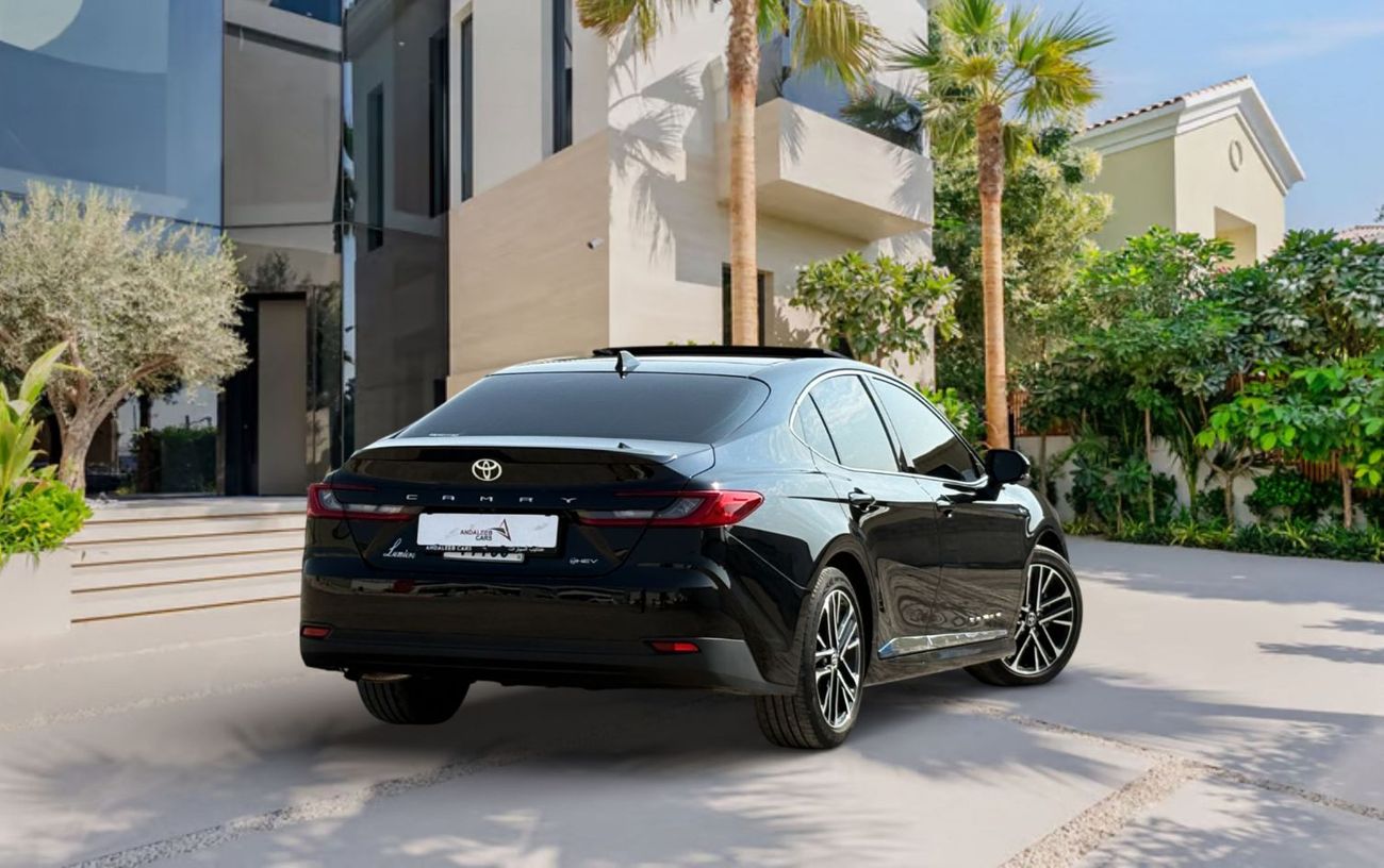 تويوتا كامري LUMIERE 2.5L HYBRID A/T | 2025 | GCC SPECS | AED 2,150 per month
