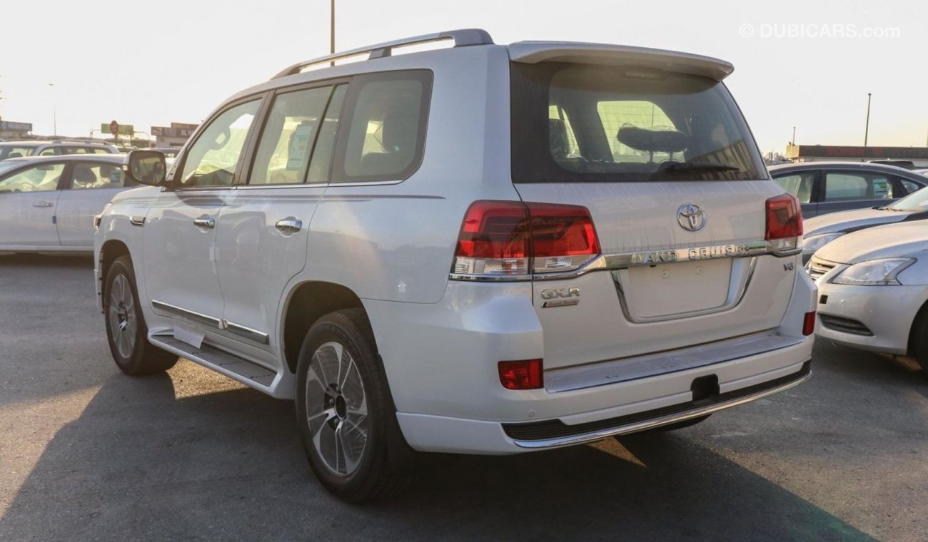 Toyota Land Cruiser GXR Grand Touring