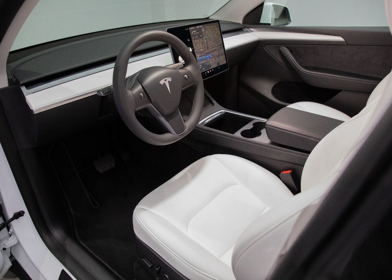 تسلا موديل Y Long Range (AWD)