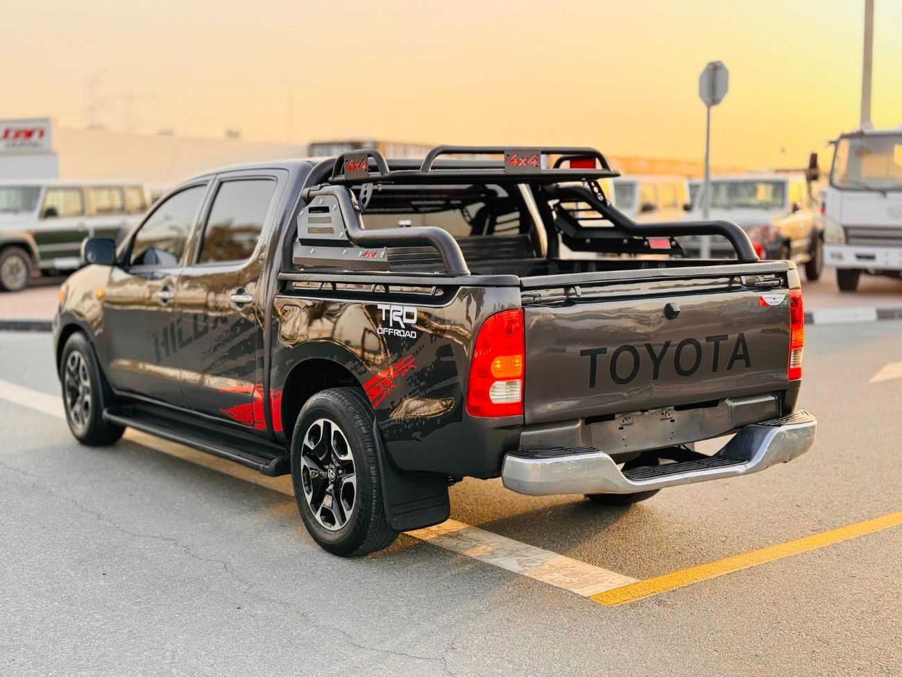 تويوتا هيلوكس -