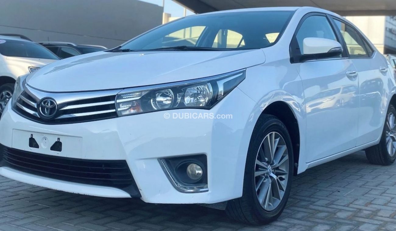 Toyota Corolla SE+ GCC 1.6  very good condition without accident