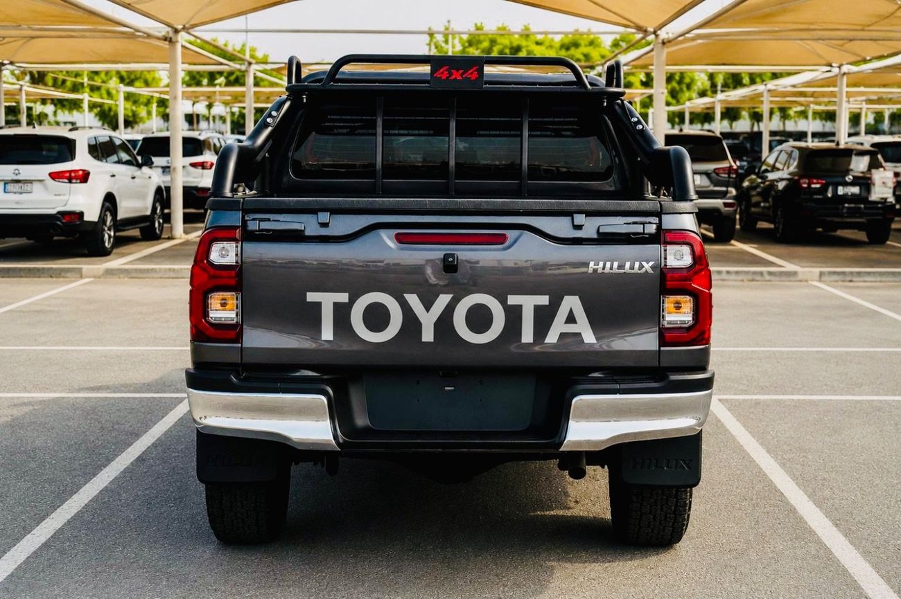 تويوتا هيلوكس Toyota Hilux Model 2020 Diesel 2.8 Grey Colour