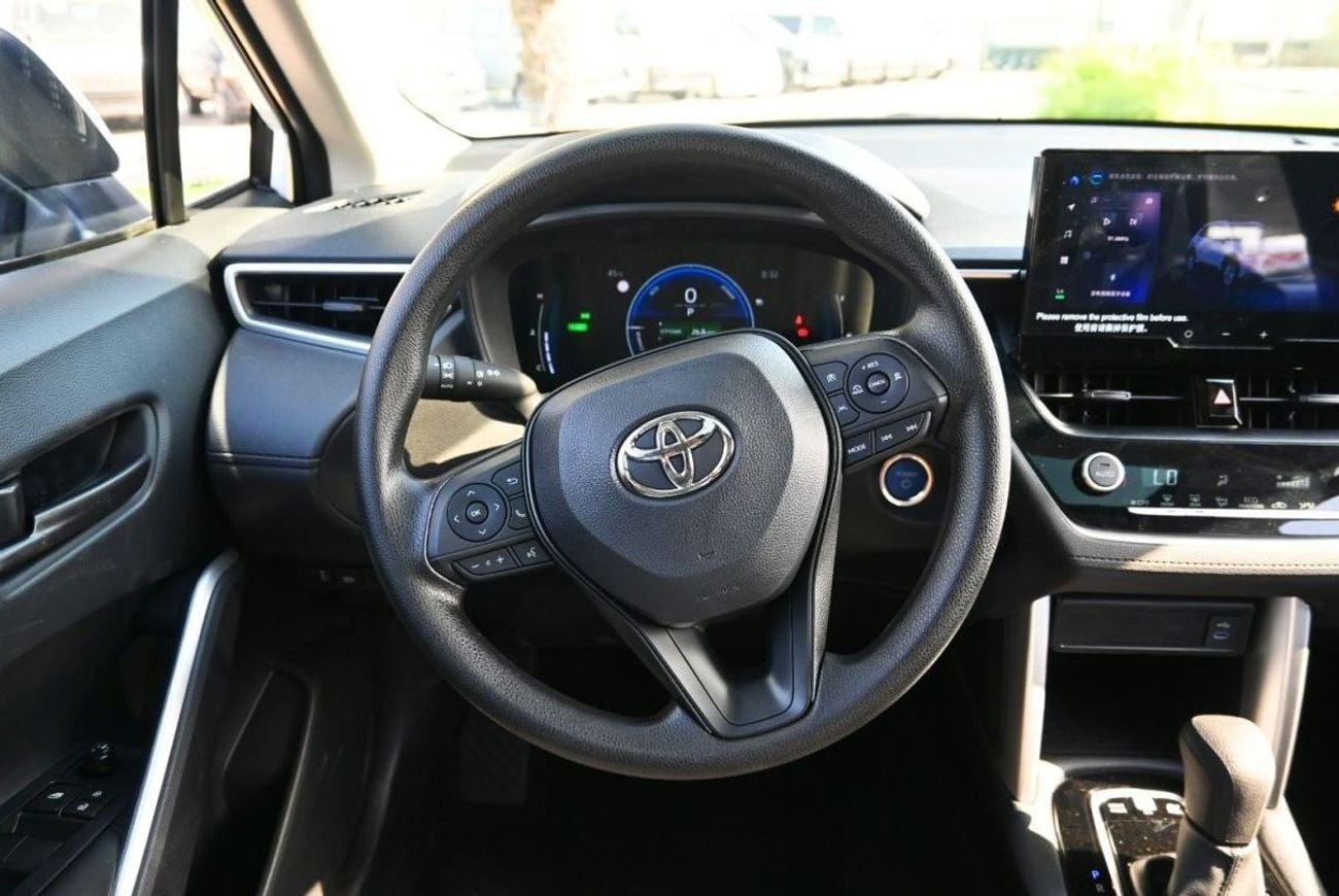 تويوتا كورولا كروس تويوتا كورولا كروس هايبرد 2.0 لتر 2024