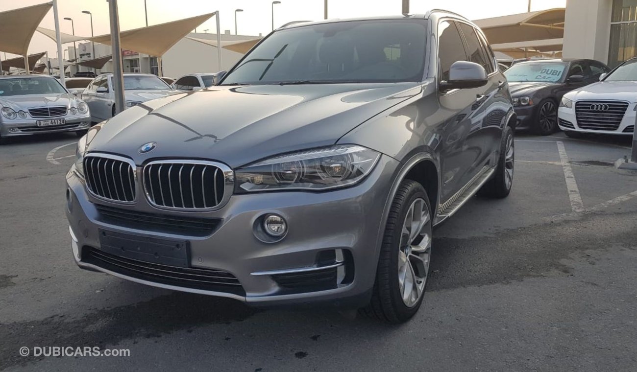 BMW X5 Model 2015GCC car prefect condition full option low mileage