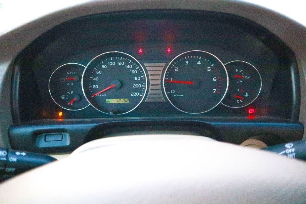 تويوتا لاند كروزر TOYOTA LAND CRUISER GXR 2005 4.5L  MANUAL TRANSMISSION