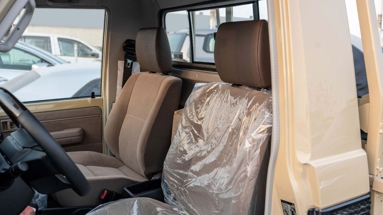تويوتا لاند كروزر بيك آب 2025 Toyota Land Cruiser LC 79 SC 2.8L AT Diesel