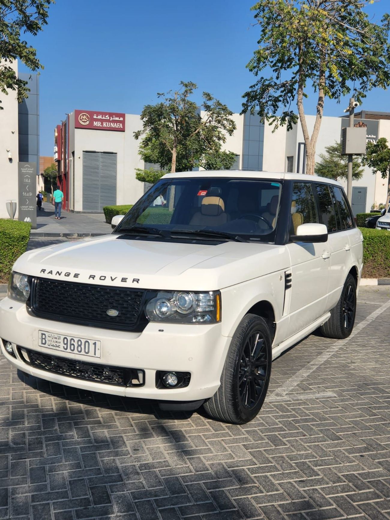 Land Rover Range Rover supercharged V8