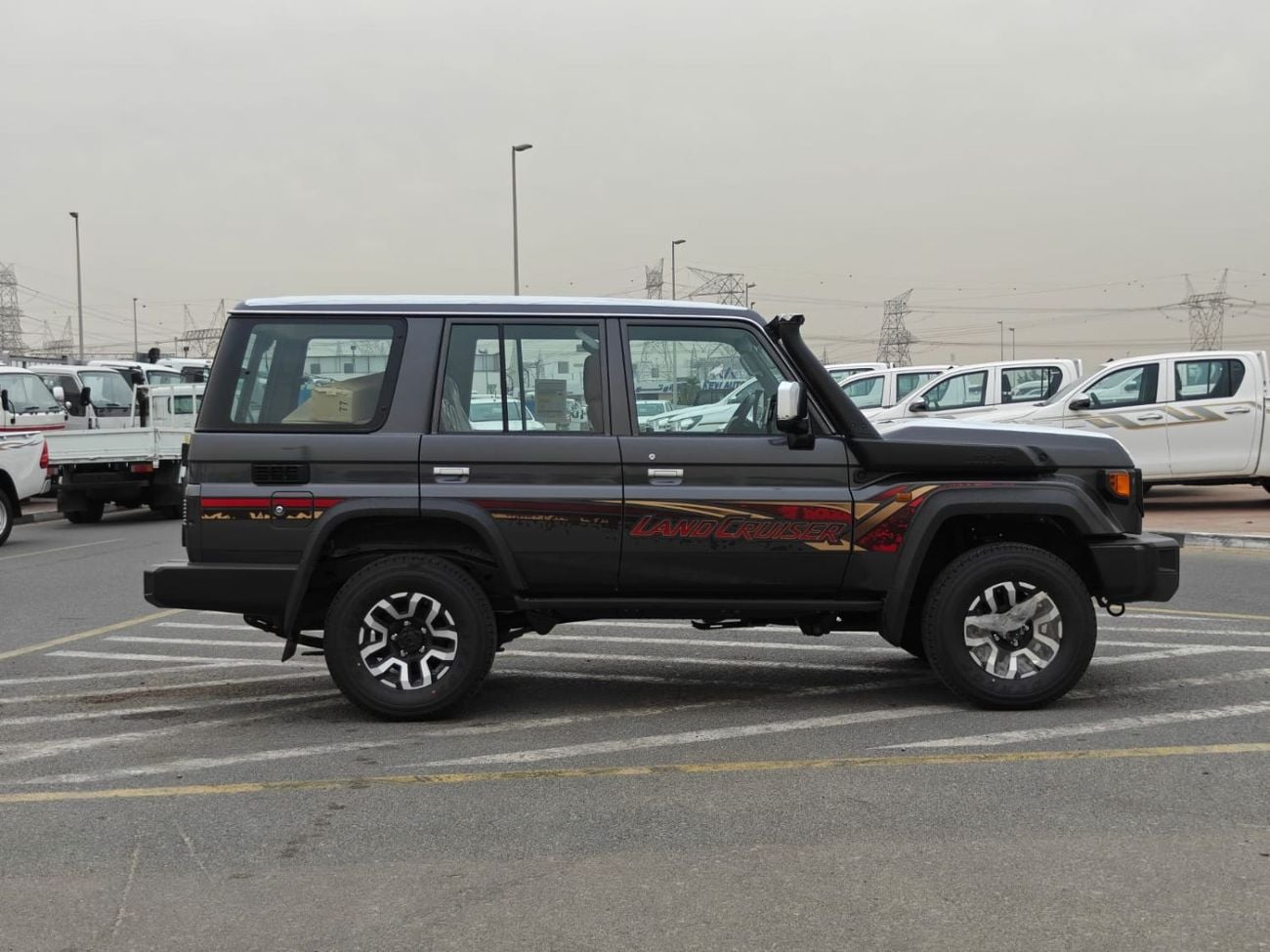 تويوتا لاند كروزر 70 2026 TOYOTA LC 76 2.8L DIESEL 4WD GCC SPEC