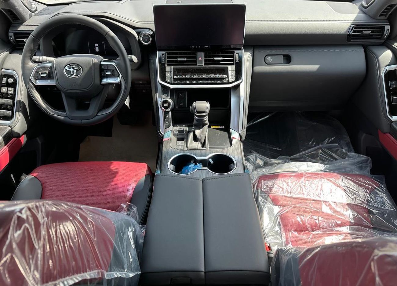 تويوتا لاند كروزر 3.5T VXR Hybrid