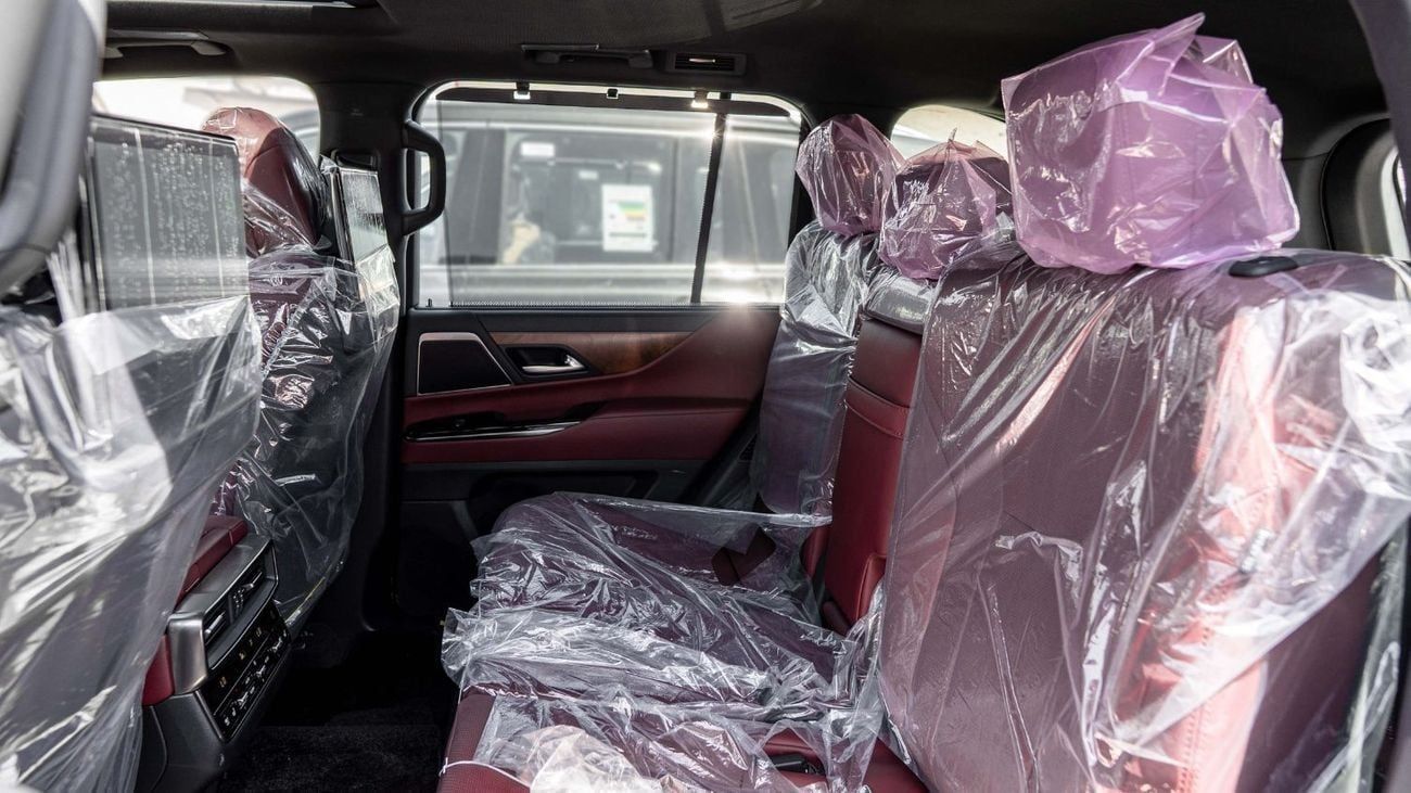 Lexus LX 600 2026 Lexus LX600 Signature 3.5L AT Petrol (Black-Red) Wood Accent