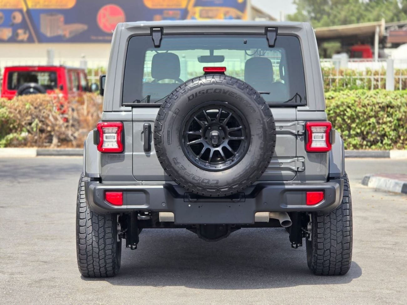 Jeep Wrangler Unlimited SAHARA