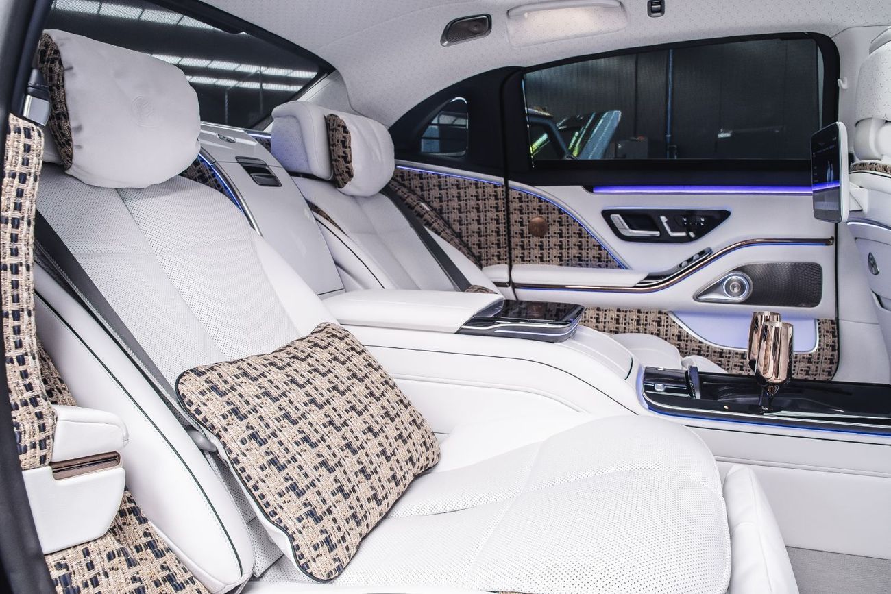 Mercedes Maybach S680 Maybach Haute Voiture 1 of 150