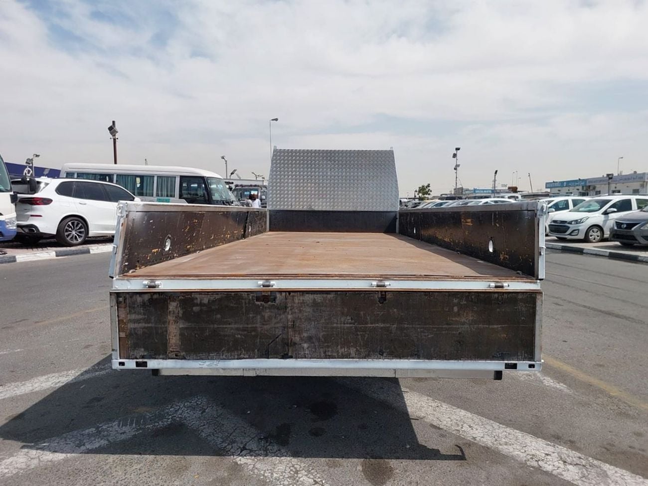 Mitsubishi Fuso Canter (RAMADAN OFFER) MITSUBISHI CANTER TRUCK RHD 1990 MODEL 3.9 L DIESEL MANUAL(PM40199)