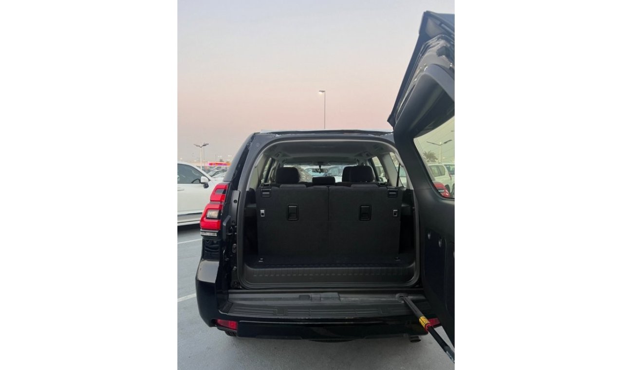 تويوتا برادو Toyota Pardo Tx 2.7 with sun roof and cool box