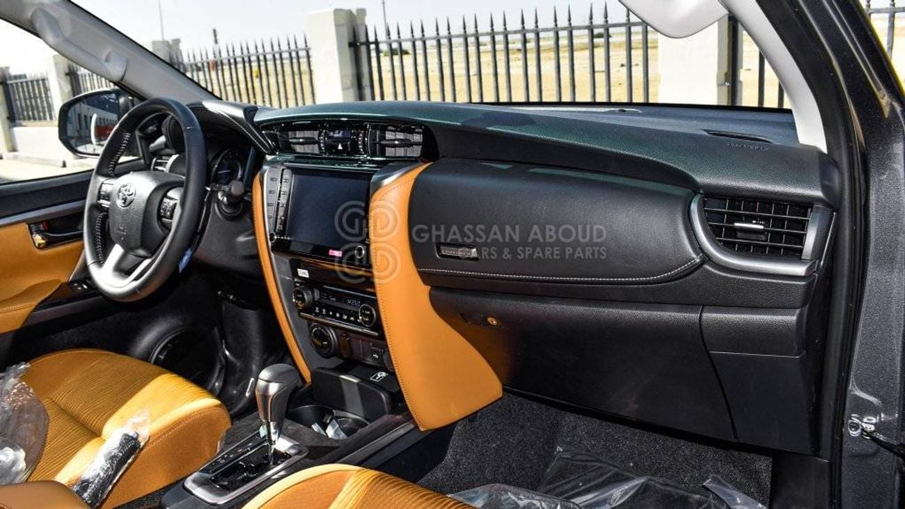 Toyota Fortuner 4.0L, Petrol, MY2024