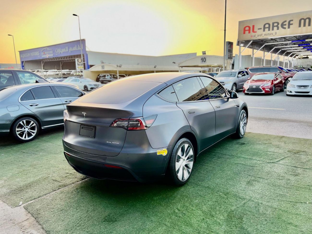 Tesla Model Y Performance (AWD) warranty one year bank financie available