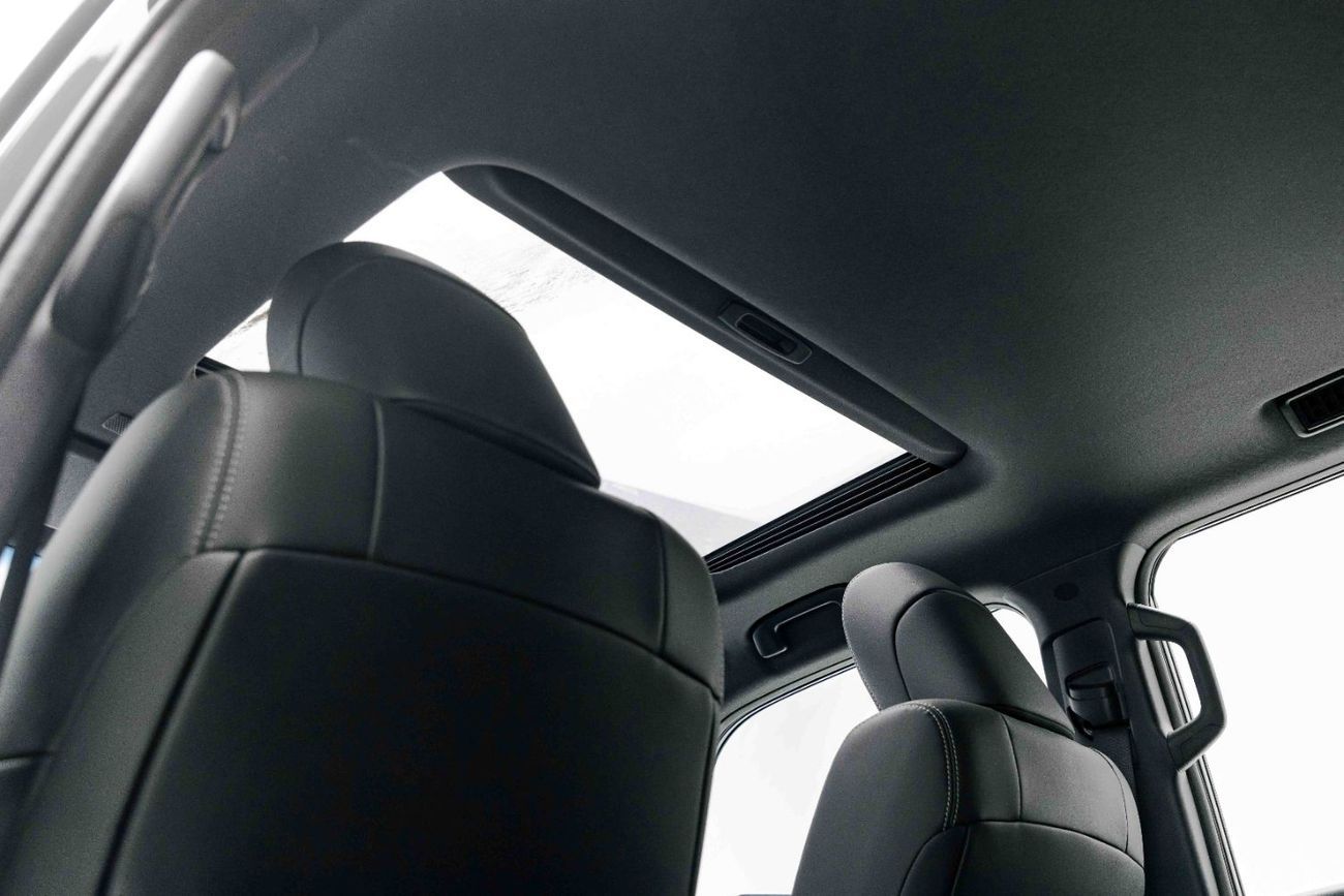 تويوتا برادو MID 2.4L - Dark Grey Inside Black | Export Only