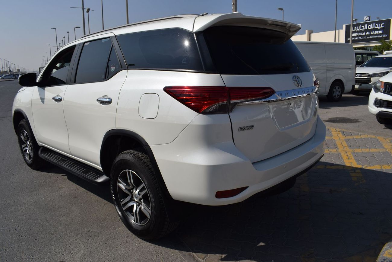 Toyota Fortuner Toyota Fortuner EXR 2.7L (160 HP), model:2019. Excellent condition