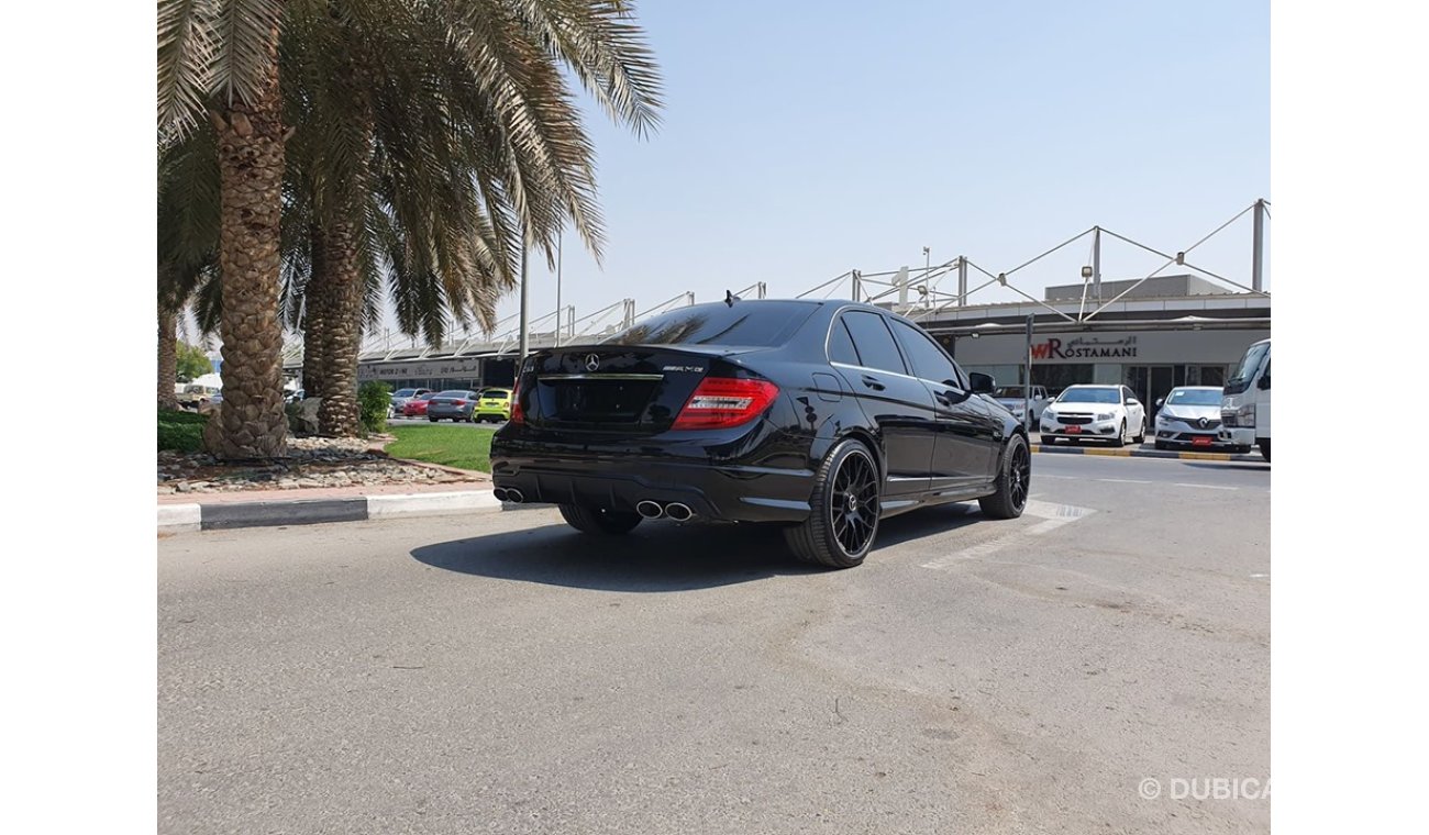 مرسيدس بنز C 300 2014 - AMERICAN SPECS - BODY KIT C 63 - FREE REGISTRATION - WARRANTY - INSURANCE