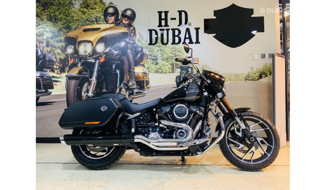 هارلي ديفيدسون سوفت تايل Sport Glide / 107Ci / GCC / One Owner