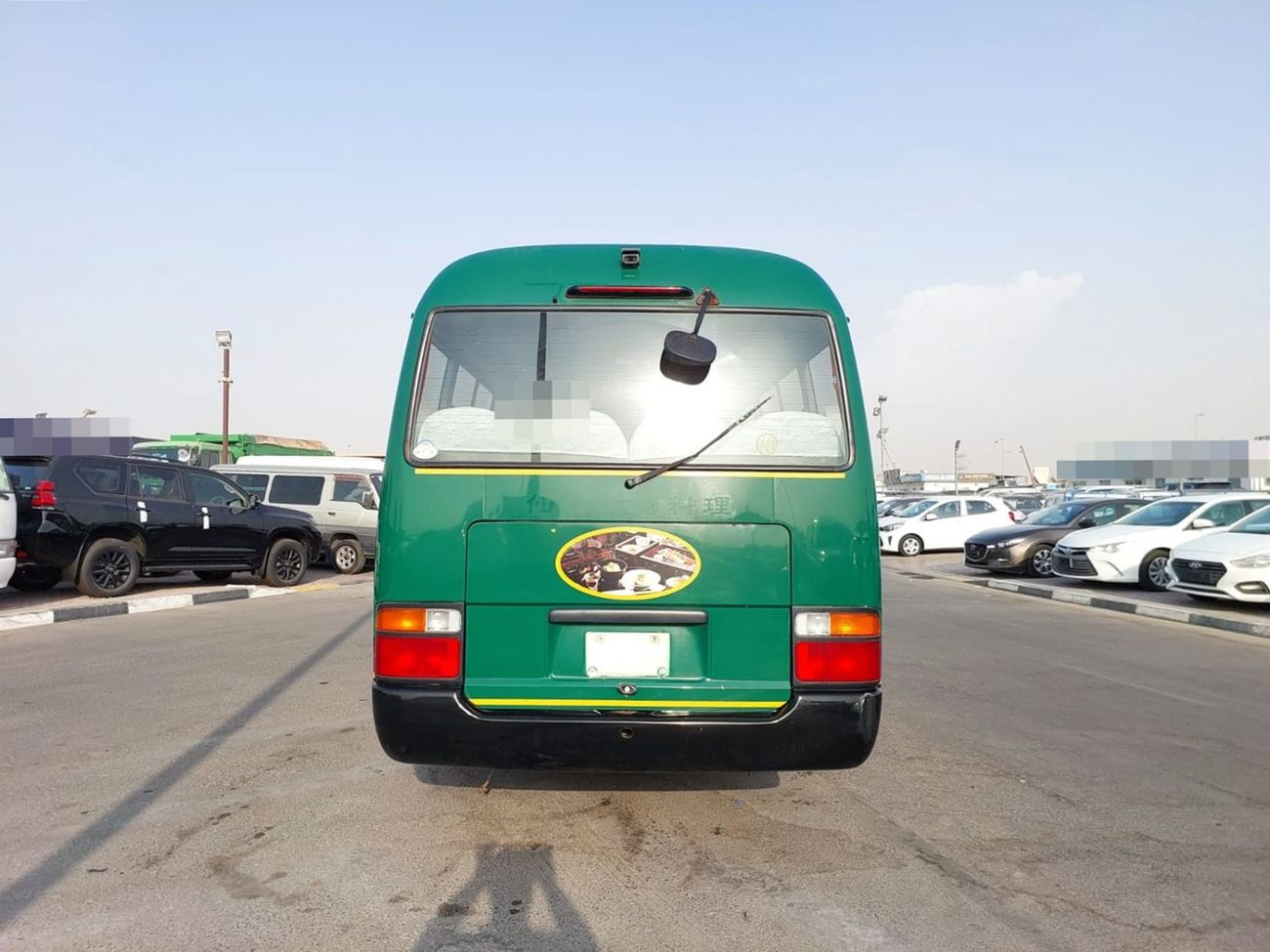 Toyota Coaster TOYOTA COASTER BUS RHD 2000 MODEL 4.2 L DIESEL AUTOMATIC(PM10377)