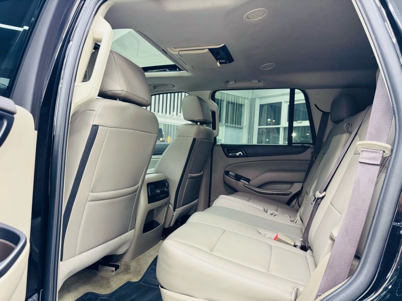 Chevrolet Tahoe LT Z71 5.3L (9 Seater)