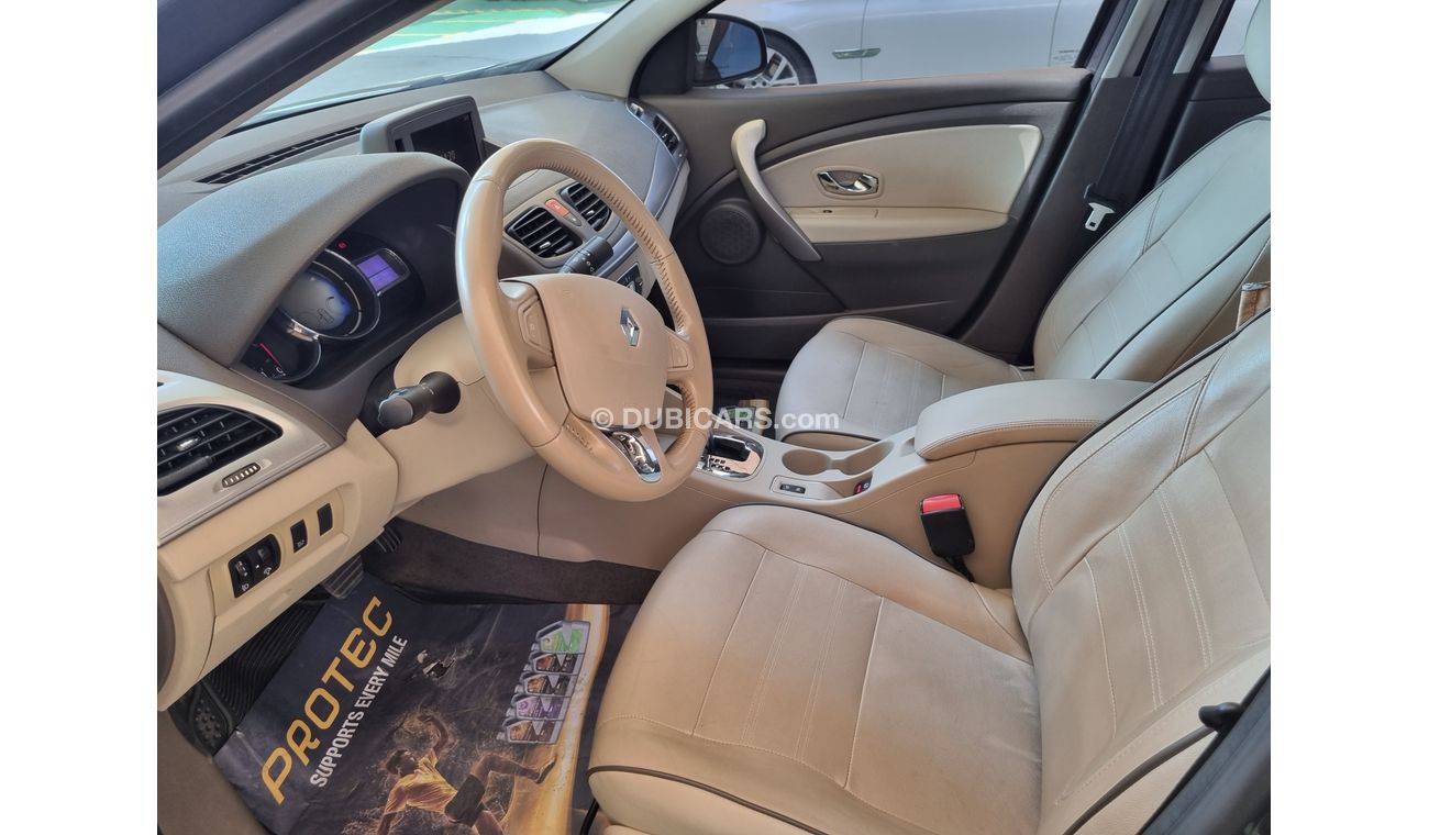 Renault Fluence LE 2.0