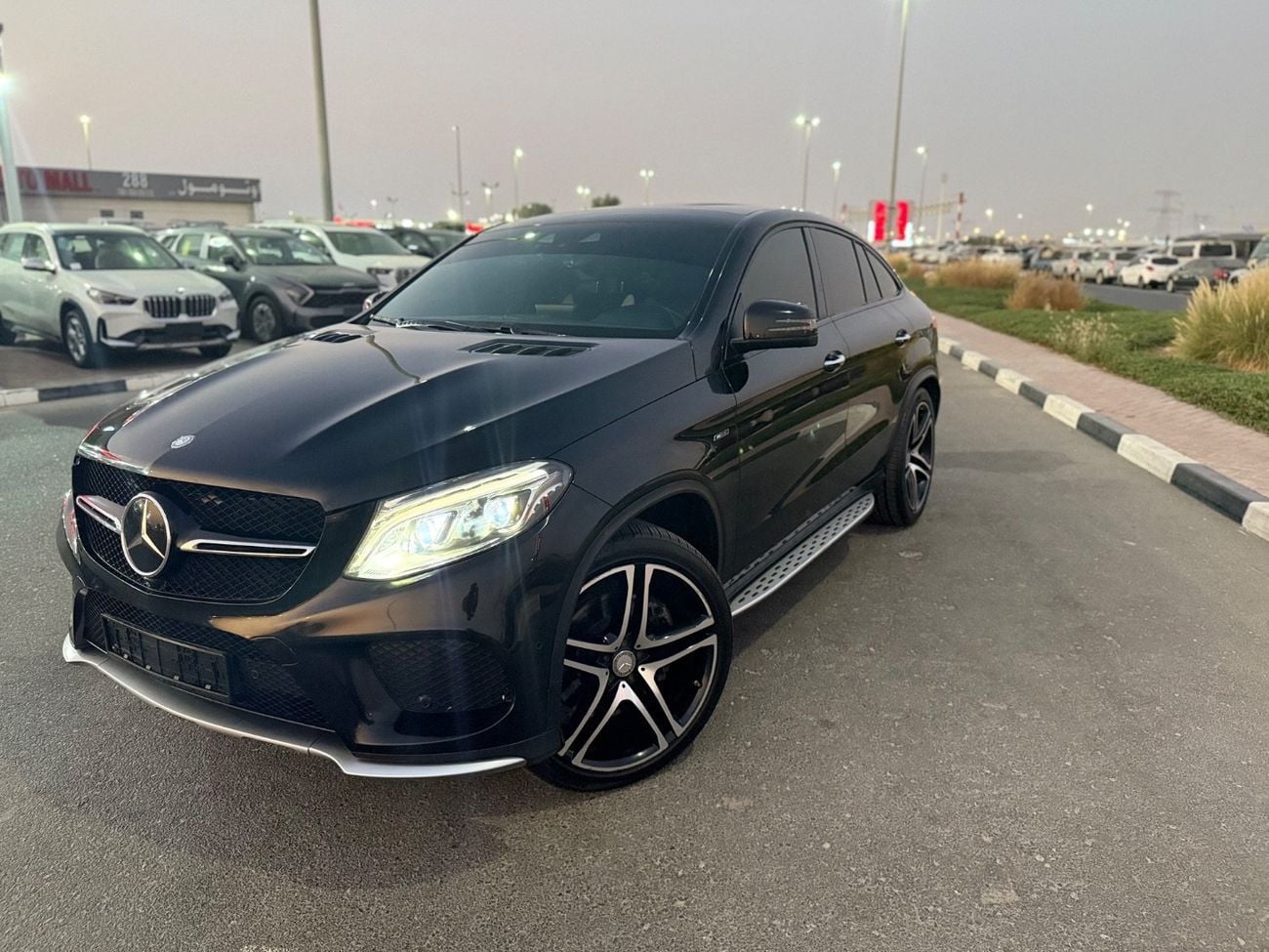 Mercedes Benz GLE43 AMG STD Mercedes Benz GLE 43 AMG Coupe 3.0L