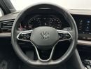 Volkswagen Touareg Touareg Elegance | 15" Innovision Cockpit & Power Latching Doors | GCC Specs