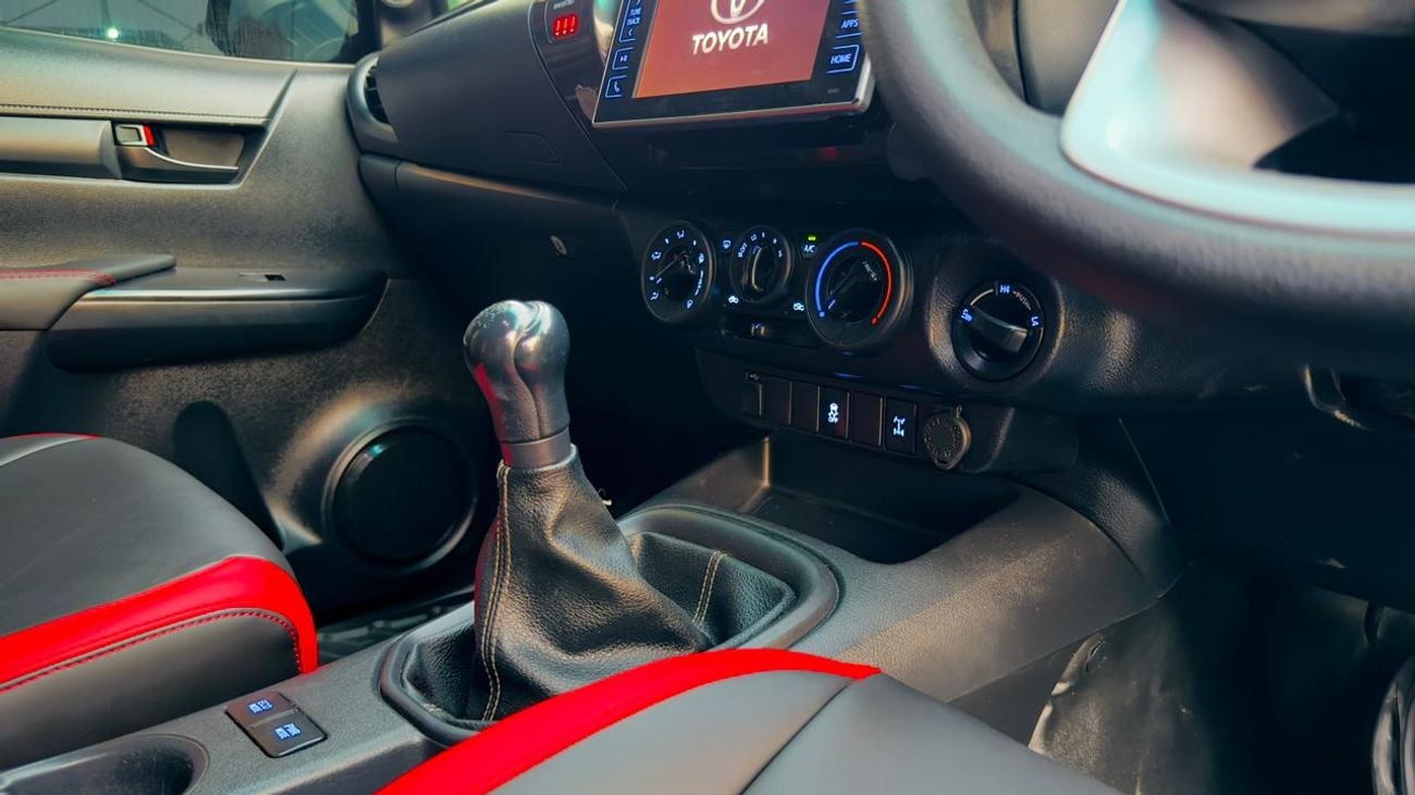 تويوتا هيلوكس GR SPORTS BODY KIT INSTALLED | DOUBLE CABIN | SPORTS BAR WITH BASKET | POWER WINDOWS | AT | RHD