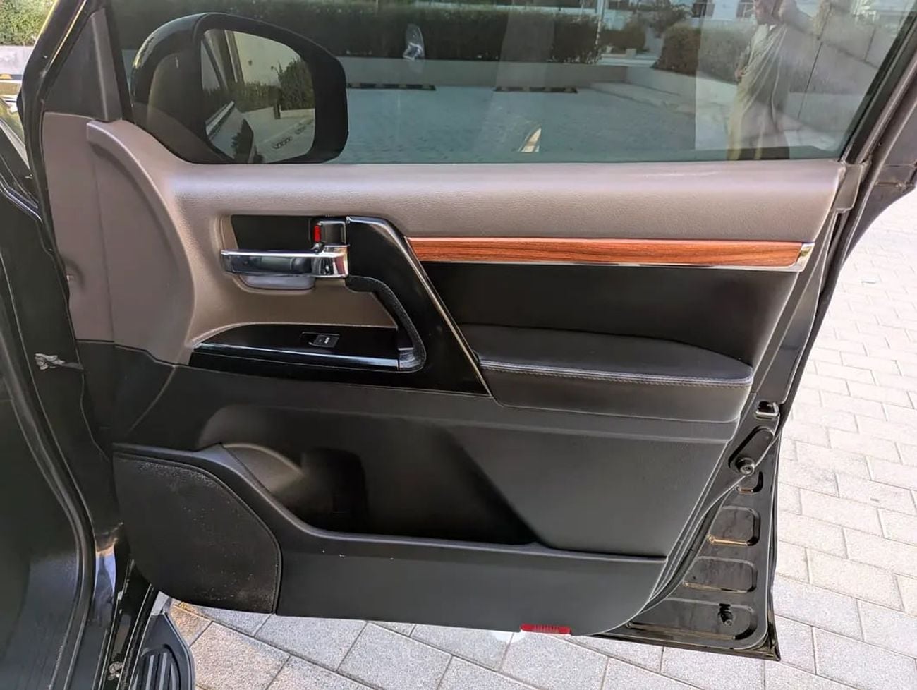 تويوتا لاند كروزر GXR Facelifted | 4.0L V6 | GCC Specs |Full Option| Excellent Condition
