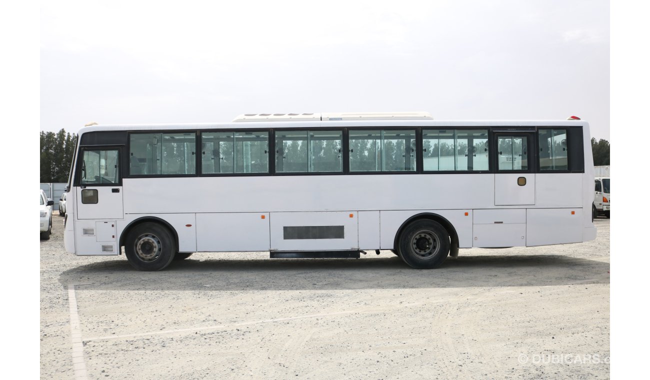 Tata 613 81 SEATER BUS 2013 MODEL WITH GCC SPECS