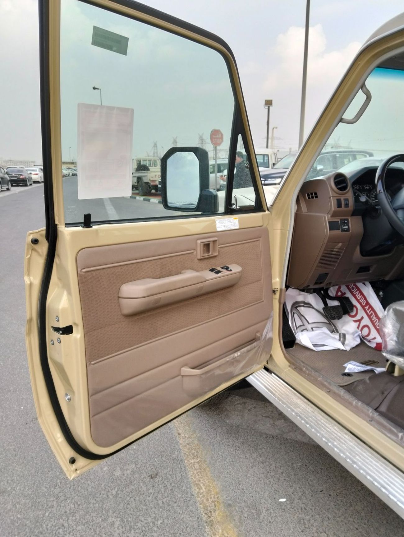 Toyota Land Cruiser Pick Up TOYOTA LC79 S.CAB - 4.0L - PETROL - AUTOMATIC TRANSMISSION - 2025MY