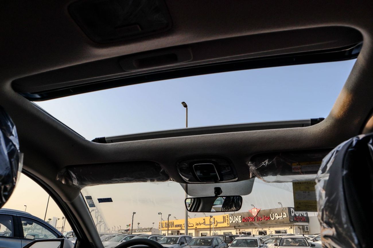 Hyundai Elantra Hyundai Elantra Elite – 1.5L Petrol – Automatic – 2025 Model – Chinese Specifications