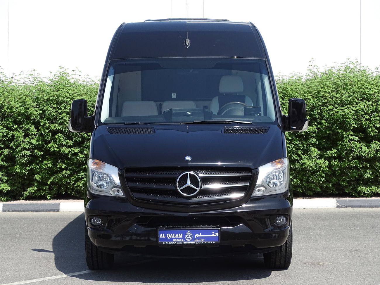 Used Mercedes-Benz Sprinter VIP 2014 for sale in Dubai - 206581