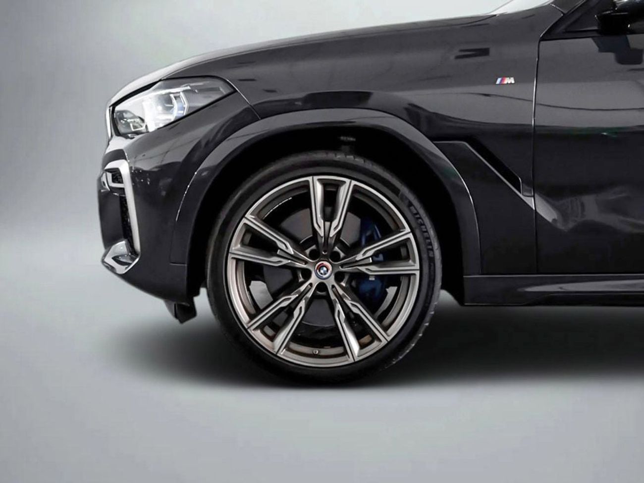 بي أم دبليو X6 M50i 4.4L