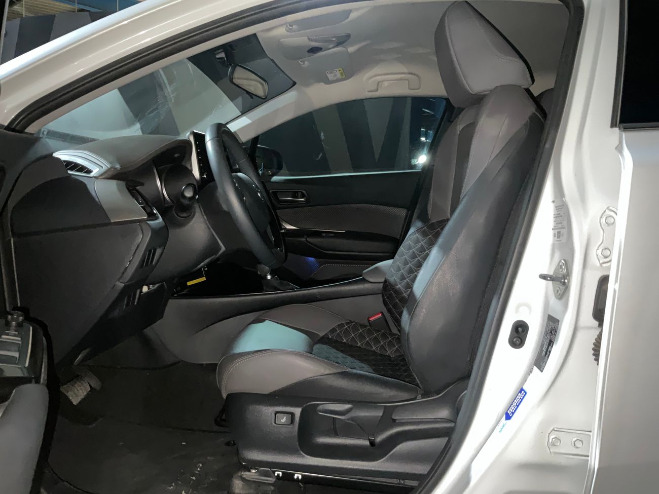 Toyota CHR VX | Guaranteed Warranty | 0 Down Payment