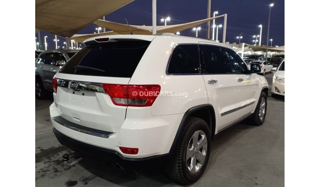 جيب جراند شيروكي جيب جراند شيروكي موديل 2011 خليجي السياره مسرفسه بالكامل بانوراما فل اوبشن ليمتد السياره جديده ولا ت