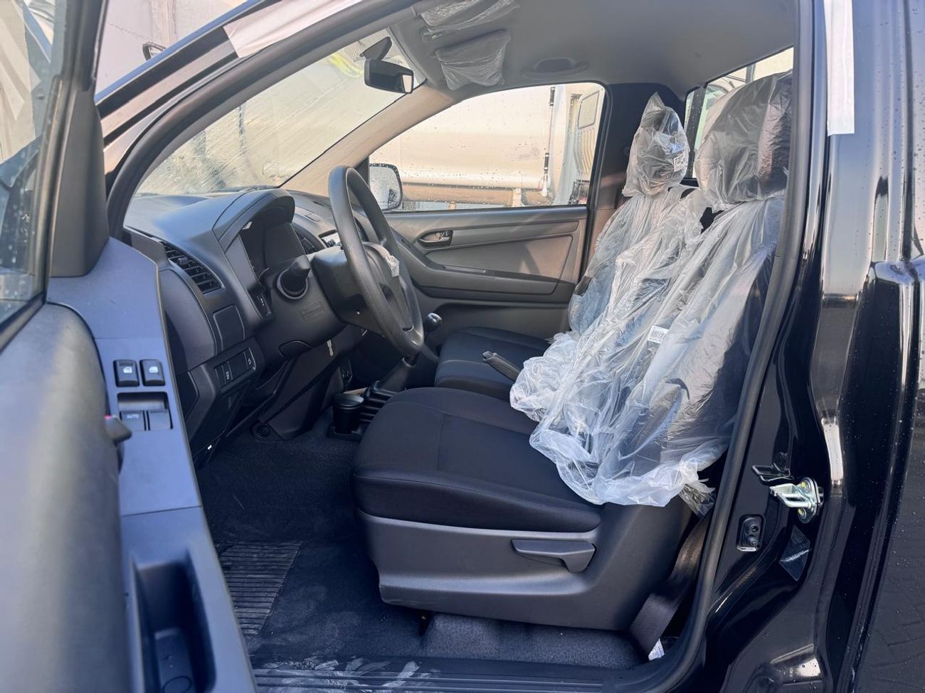 Isuzu DMax 2.5L 2WD (4x2) Single Cab (2 Doors) MY 2026 - Made in India